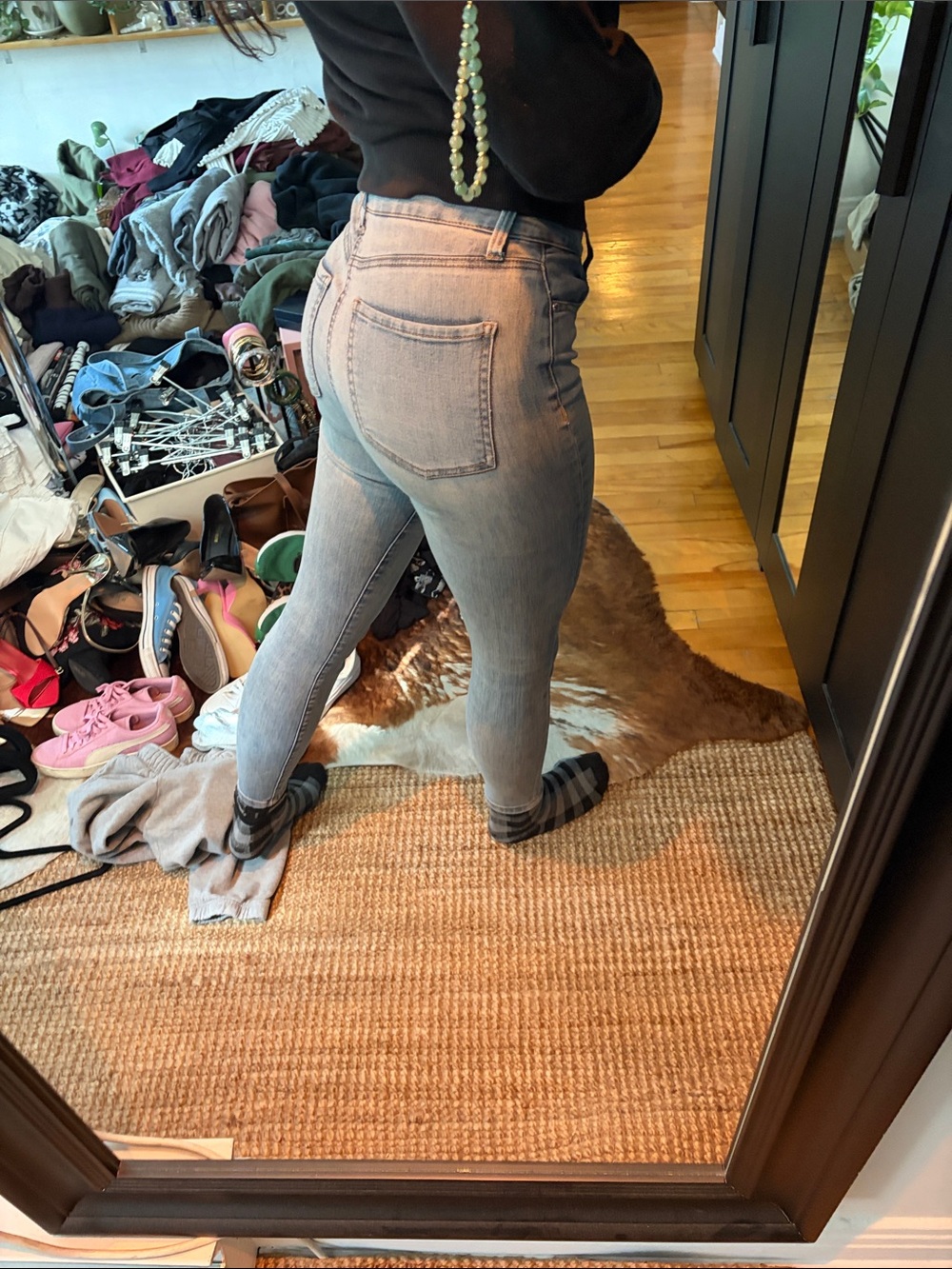 Guess Light Gray Skinny Jeans - Women's